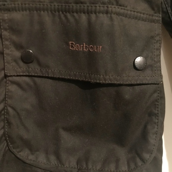 Barbour Women’s Wax Jacket, size 4, never worn - Picture 3 of 8
